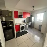 Maison Independante Avec Jardin Dans Proche De La