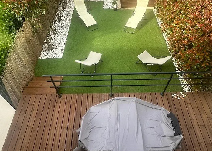 Maison Independante Avec Jardin Dans Proche De La Tatil Evi