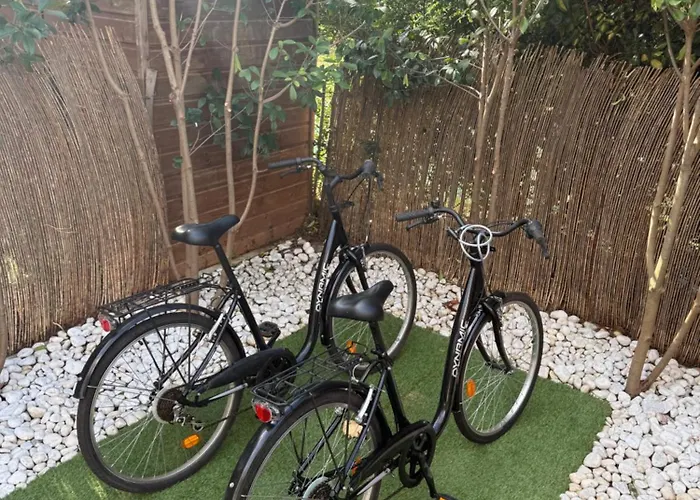 Maison Independante Avec Jardin Dans Proche De La Tatil Evi Sérignan